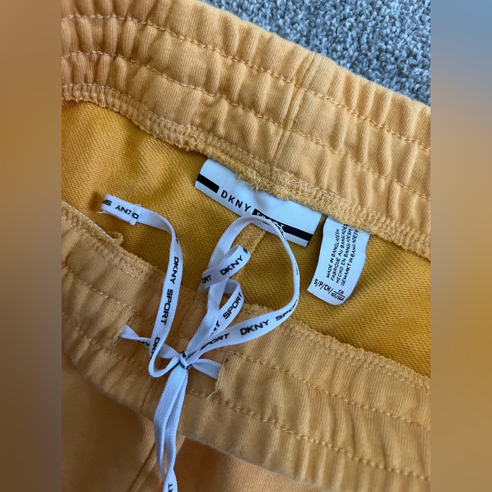DKNY Sport Sweatpants in Orange size Small